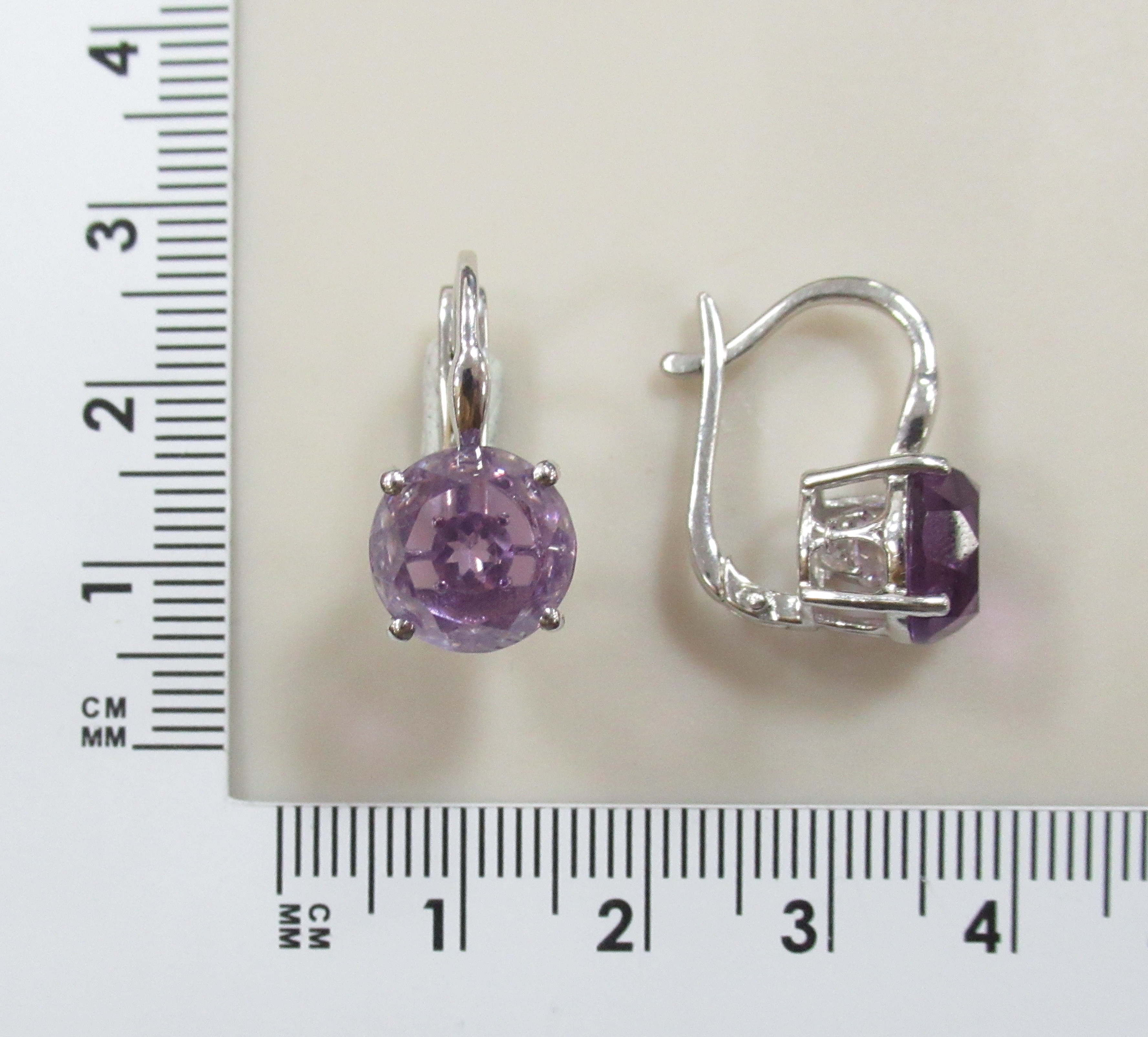 Серебряные серьги с аметистами